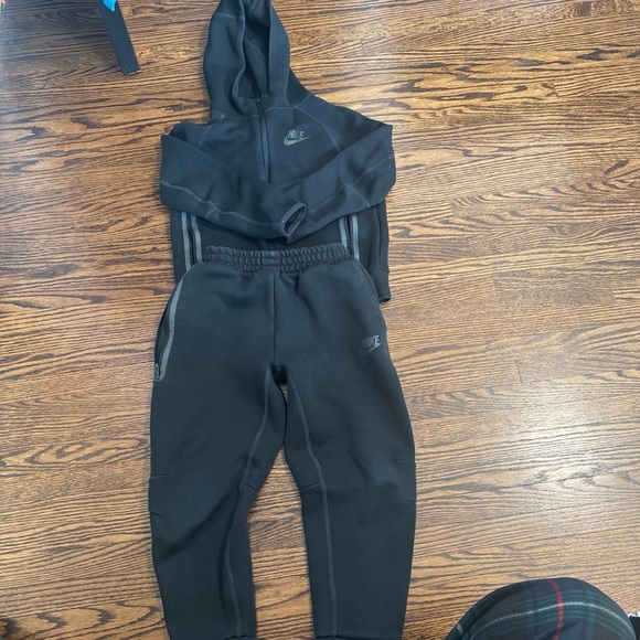 Nike Black Kids Matching Set - Picture 4 of 6
